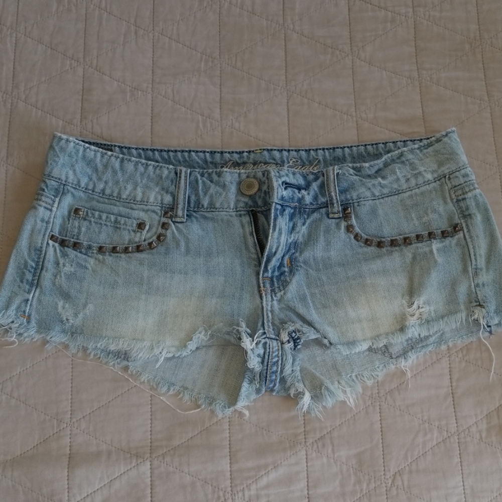 AE shorts